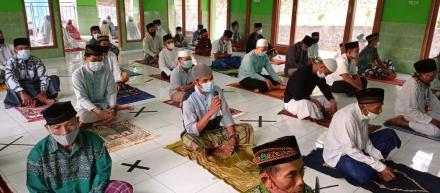    Kegiatan Sholat Idul Fitri dikalurahan Jatimulyo